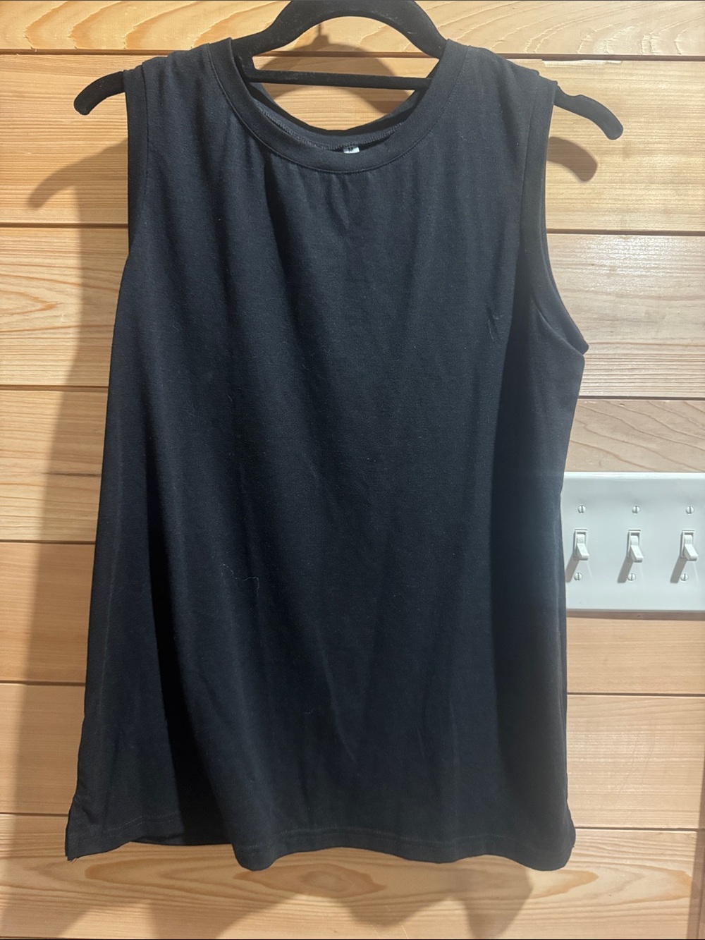 Amazon Women's Black Crewneck Sleeveless Tank